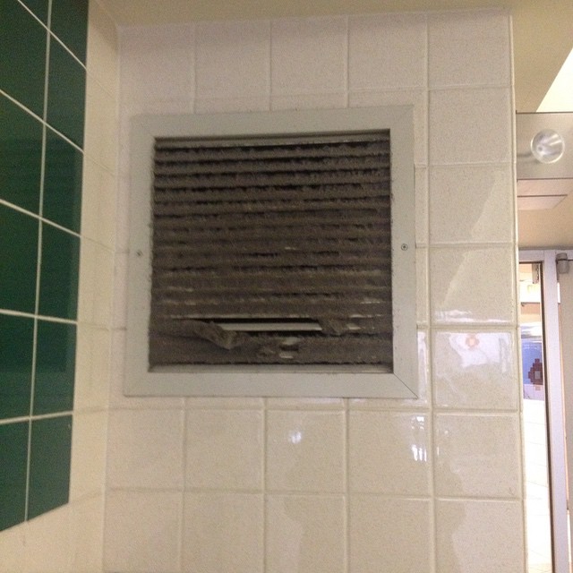 The Most Dusty vent in Saint John must be the one between @BrunswickSquare and @SJCityMarket
